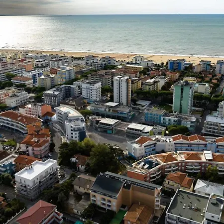 Apartment Bright Flat With Spacious Terrace Near The Sea Bibione